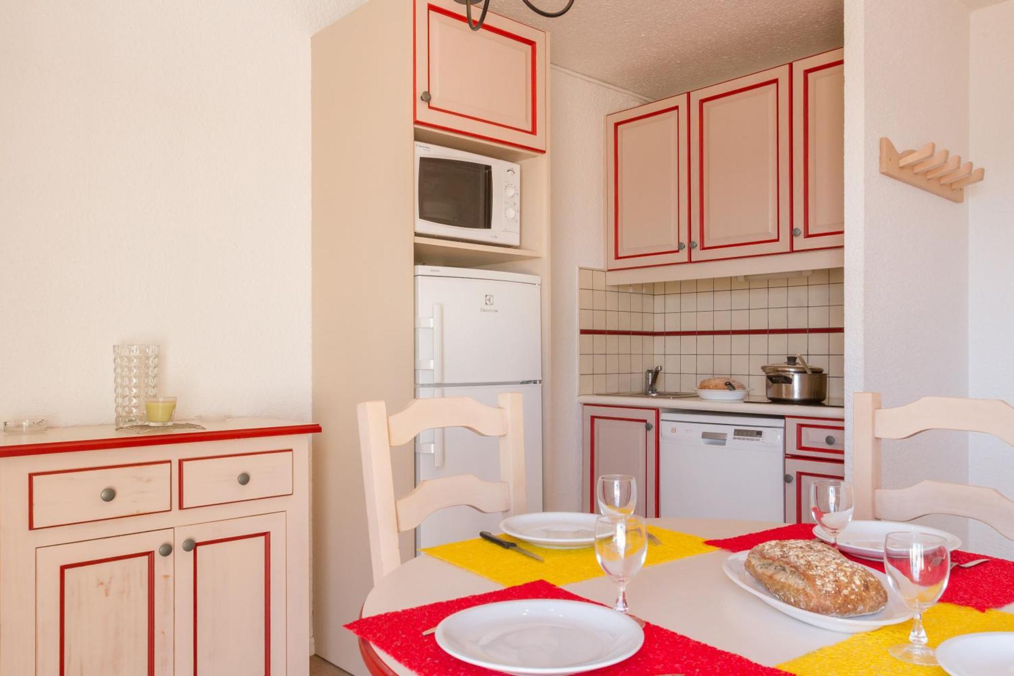 Residence Pierre & Vacances Bandol Port Esterno foto