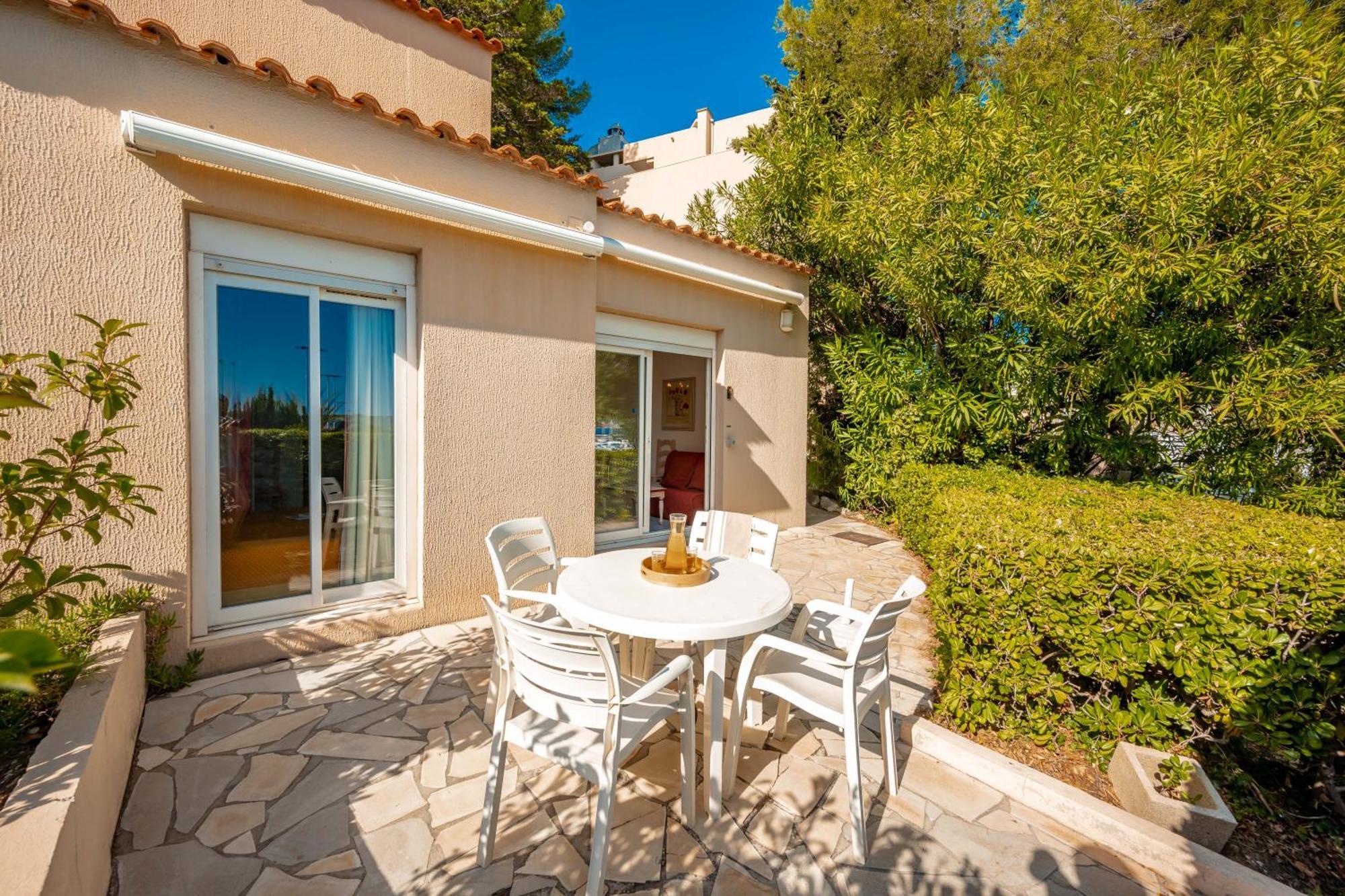 Residence Pierre & Vacances Bandol Port Esterno foto