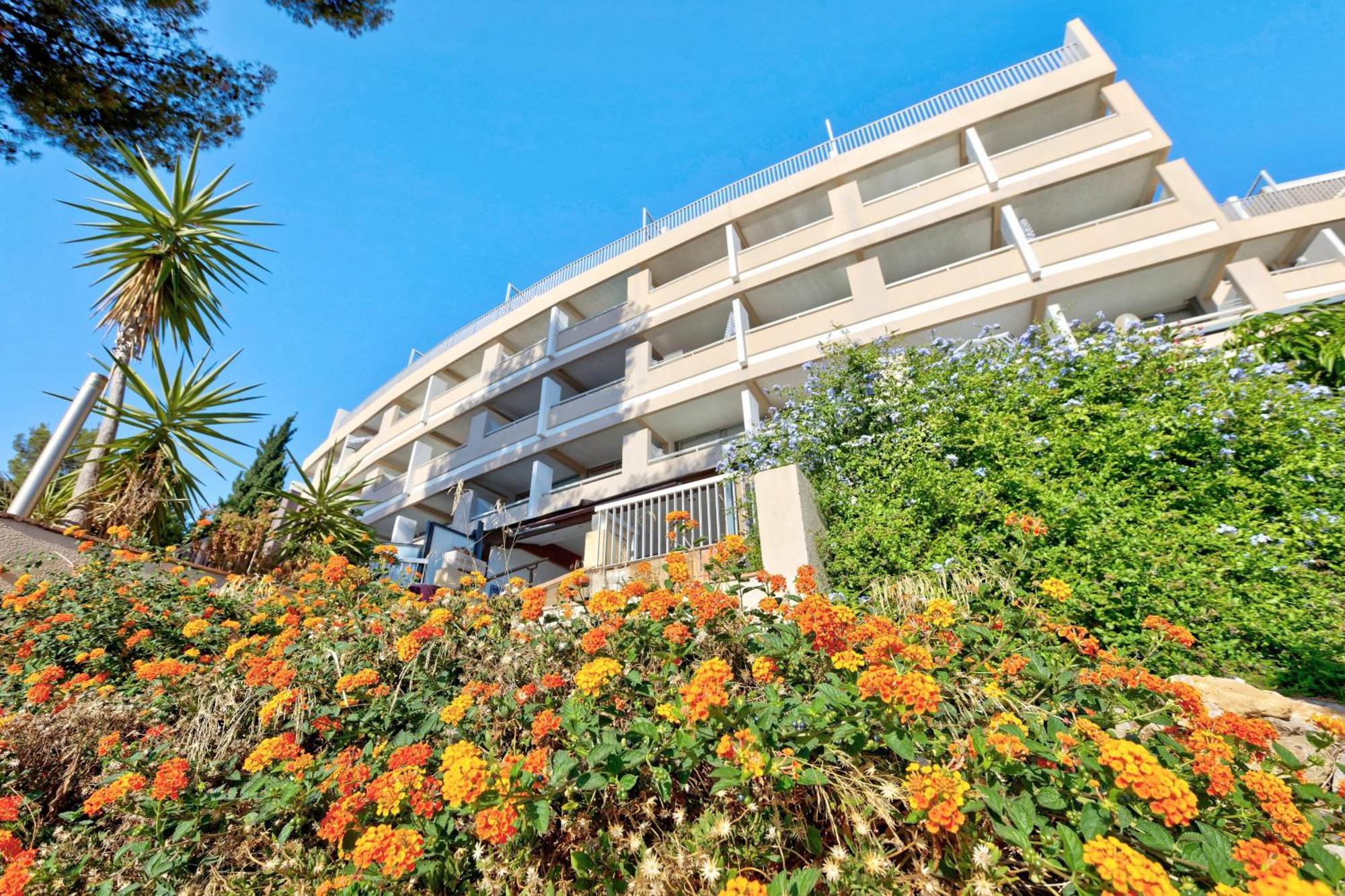 Residence Pierre & Vacances Bandol Port Esterno foto